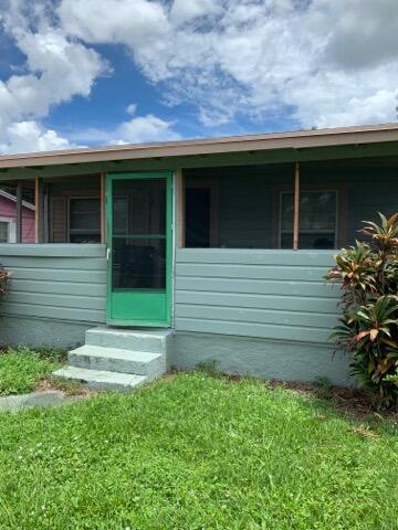 242 A Lane Cocoa, FL 32926 - Photo 4 of 7 IMG_0985