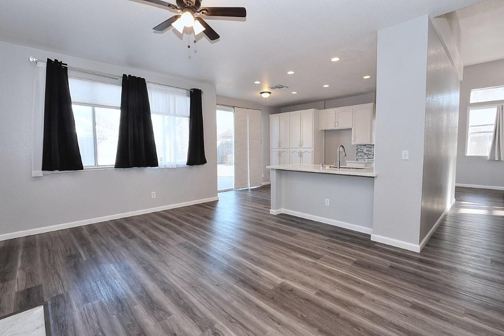 975 Rossburn Way Galt, CA 95632 - Photo 20 of 69