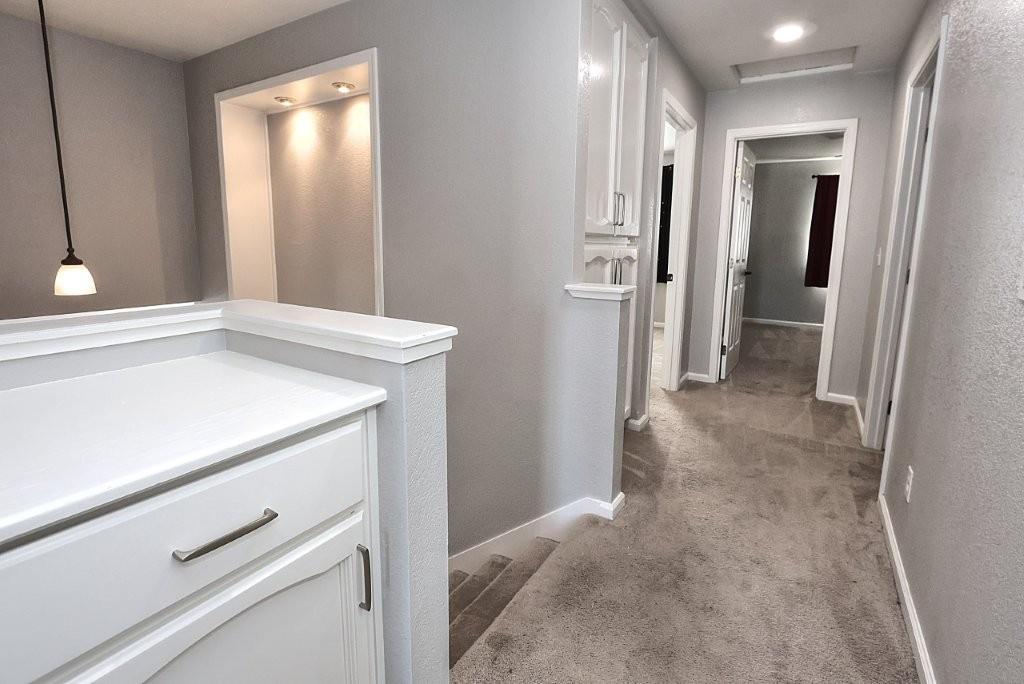 975 Rossburn Way Galt, CA 95632 - Photo 25 of 69