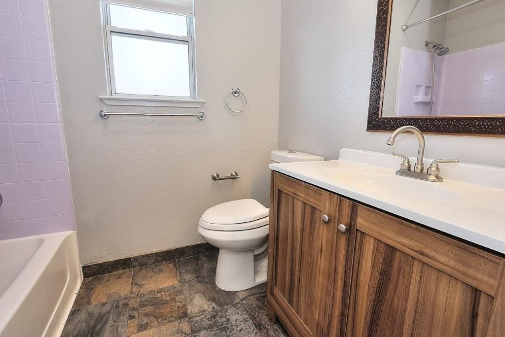 975 Rossburn Way Galt, CA 95632 - Photo 34 of 69