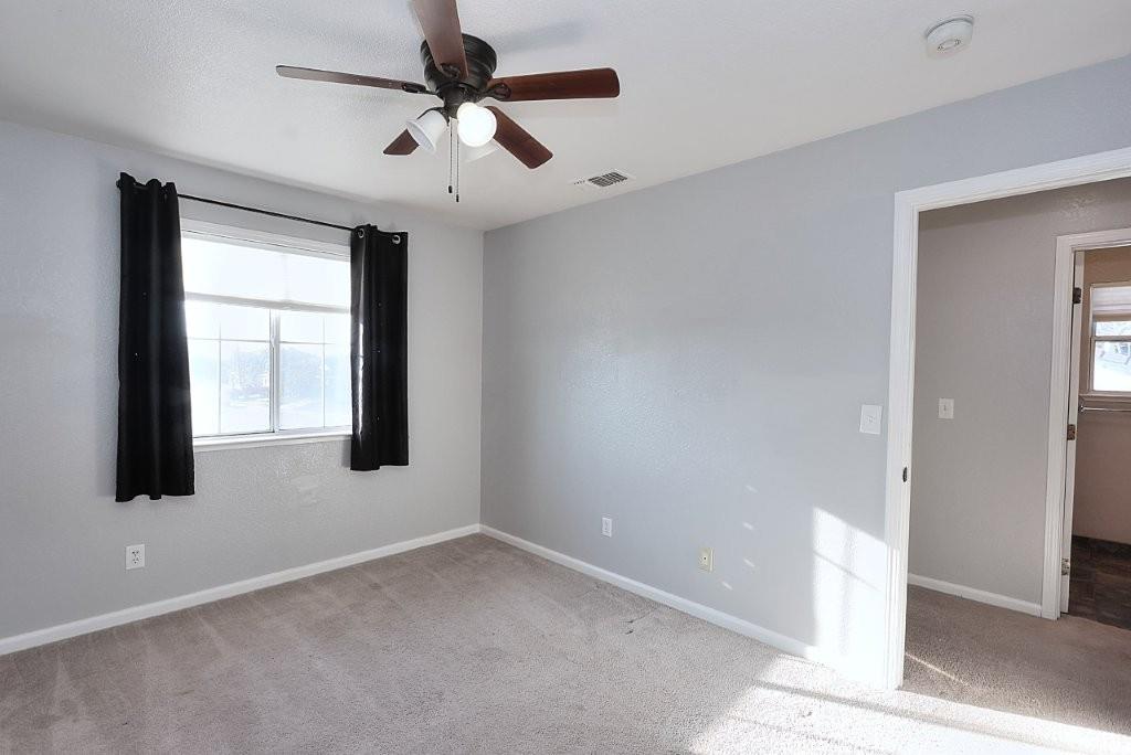 975 Rossburn Way Galt, CA 95632 - Photo 39 of 69