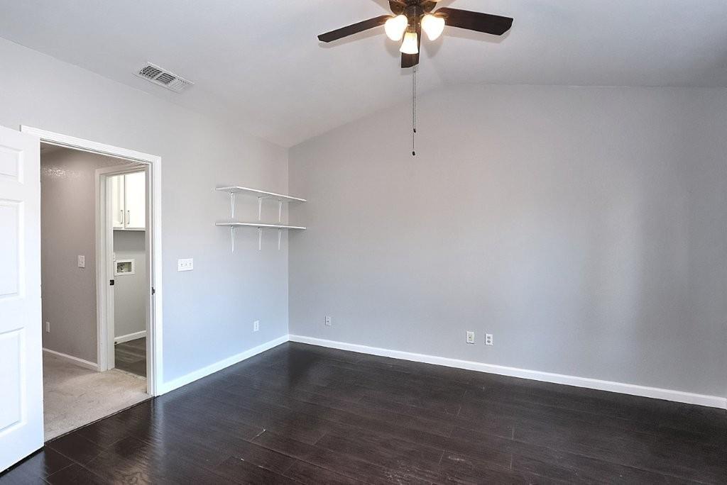 975 Rossburn Way Galt, CA 95632 - Photo 45 of 69