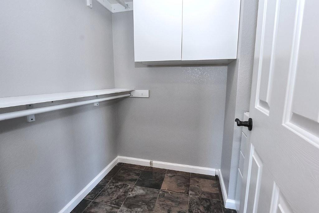 975 Rossburn Way Galt, CA 95632 - Photo 52 of 69