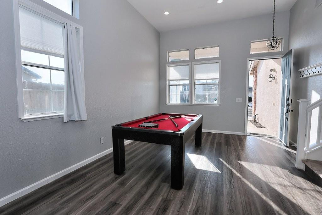 975 Rossburn Way Galt, CA 95632 - Photo 8 of 69