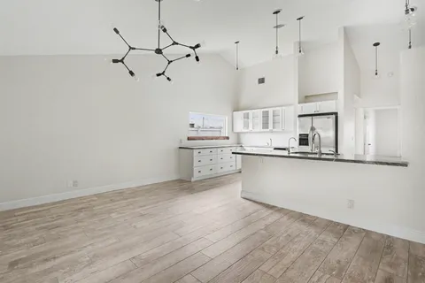 $735,000 | 9208 Sun Pointe Drive, Boynton Beach, FL 33437