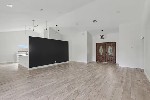 $735,000 | 9208 Sun Pointe Drive, Boynton Beach, FL 33437