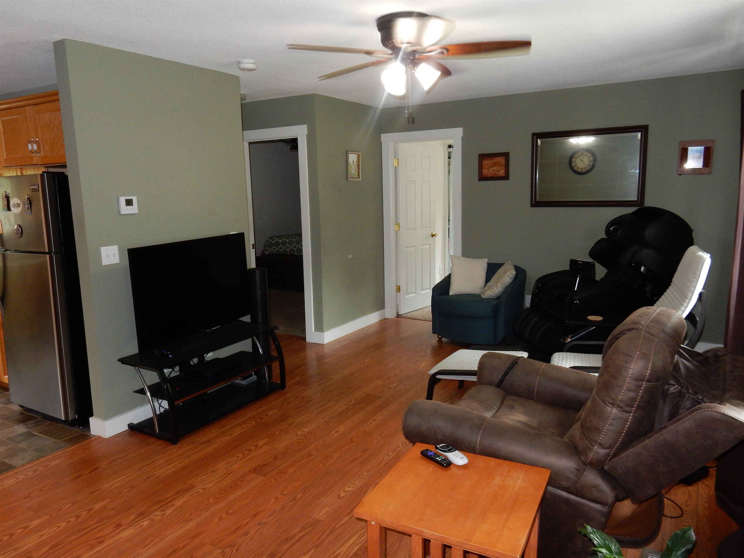 95 Scottsdale Road Newport, VT 05855 - Photo 6 of 25 Gallery Image 6