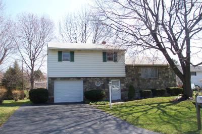 2710 Belaire Road Bethlehem, PA 18017 - Photo 1 of 11 front
