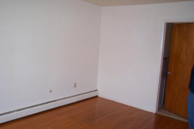 2710 Belaire Road Bethlehem, PA 18017 - Photo 9 of 11 master bedroom