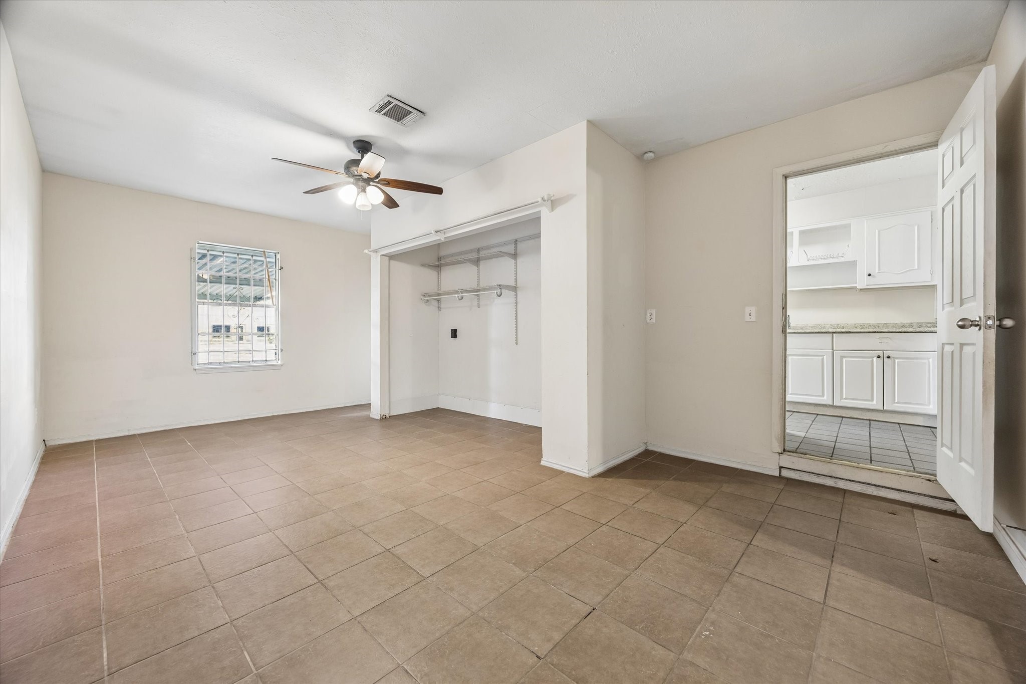 7119 Long Point Road Houston, TX 77055 - Photo 15 of 21