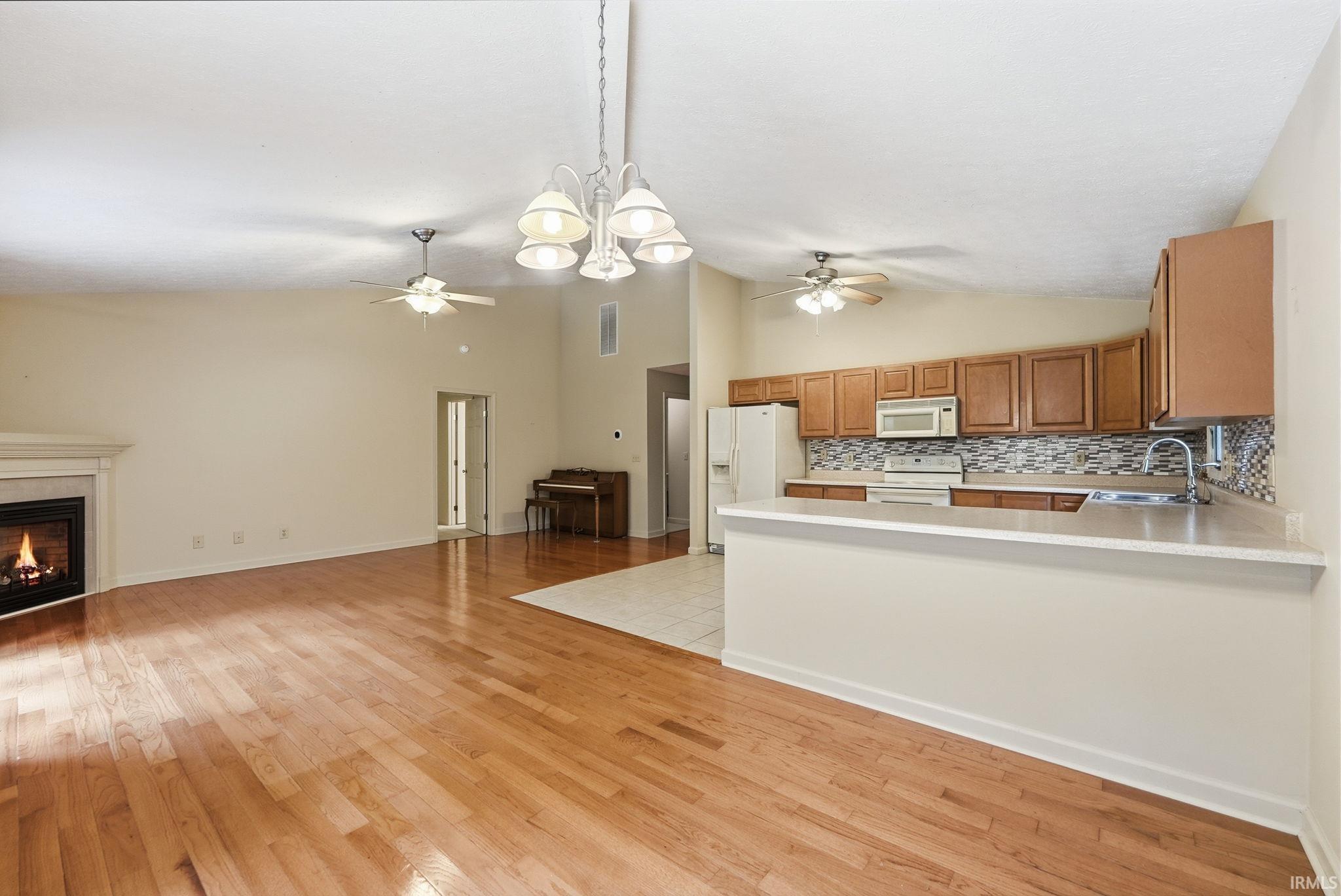 811 Silverwood Road Muncie, IN 47304 - Photo 8 of 29