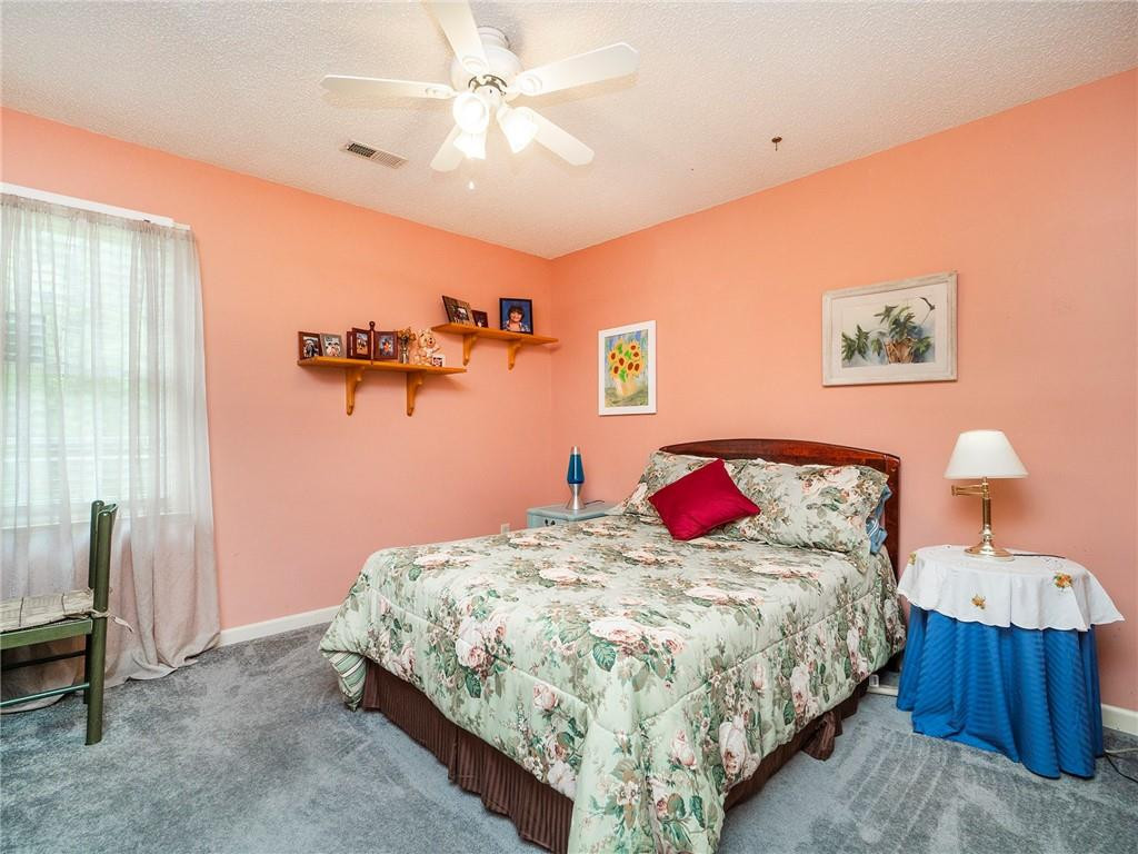 2194 Hoskins Road Burlington, NC 27215 - Photo 29 of 36 Gallery Image 29