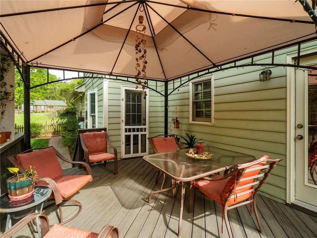 2194 Hoskins Road Burlington, NC 27215 - Photo 33 of 36 Gallery Image 33