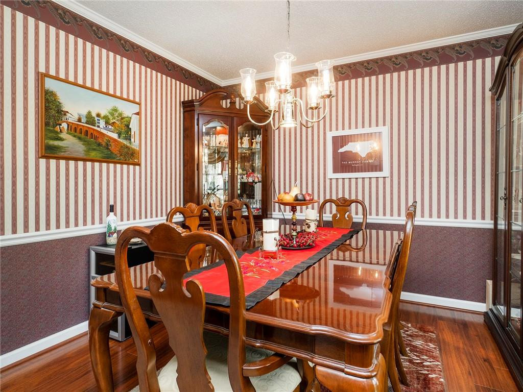 2194 Hoskins Road Burlington, NC 27215 - Photo 10 of 36 Gallery Image 10