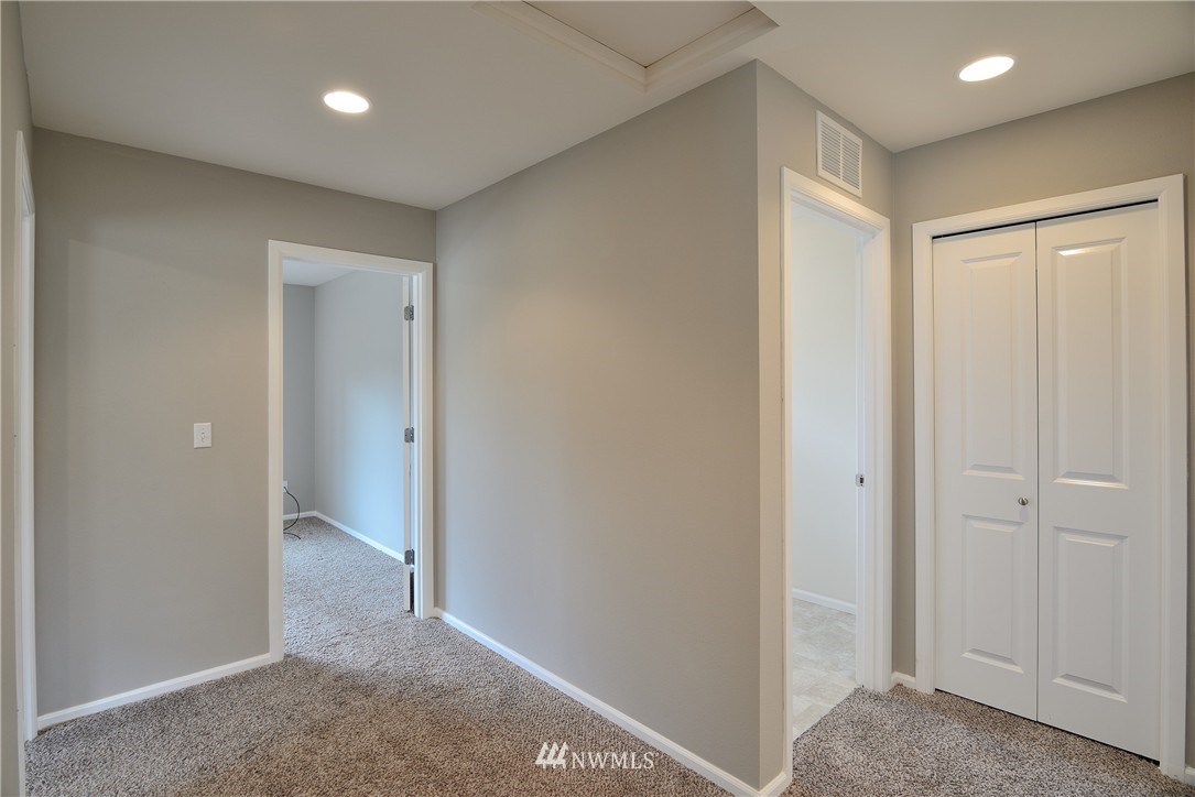 16111 35th Drive Southeast Bothell, WA 98012 - Photo 13 of 20