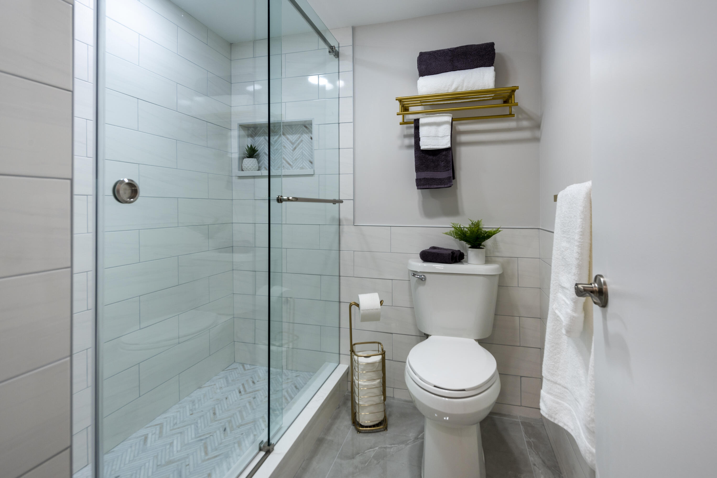 7920 Eastlake Drive, Unit 19F Boca Raton, FL 33433 - Photo 20 of 22 _DSC9558