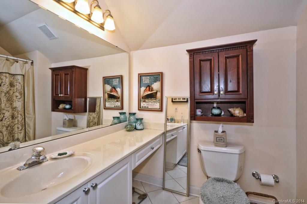 12659 Windyedge Road, Unit 204B Huntersville, NC 28078 - Photo 18 of 23 Gallery Image 18