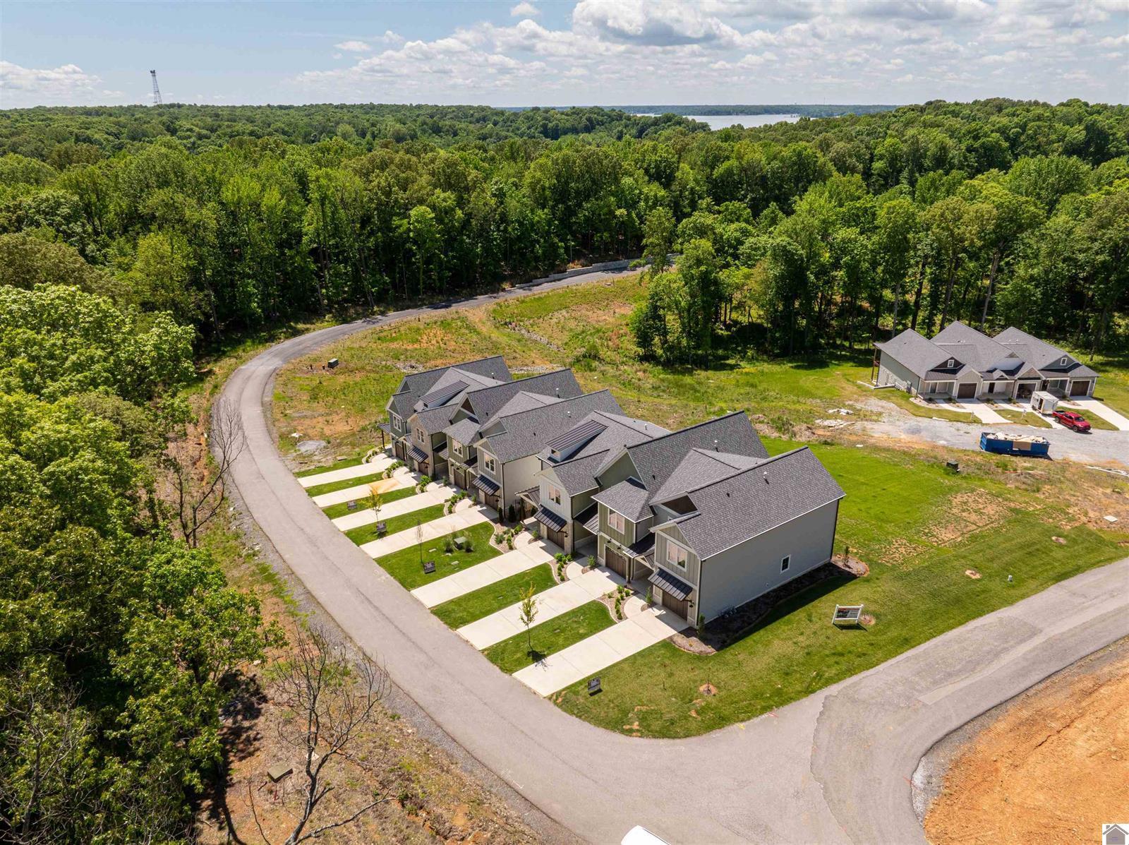 798 Eagle Rst Drive, Unit 1C Grand Rivers, KY 42045 - Photo 32 of 33 133542-6129DCDE-780C-46B7-A52C-68E7D8C9A