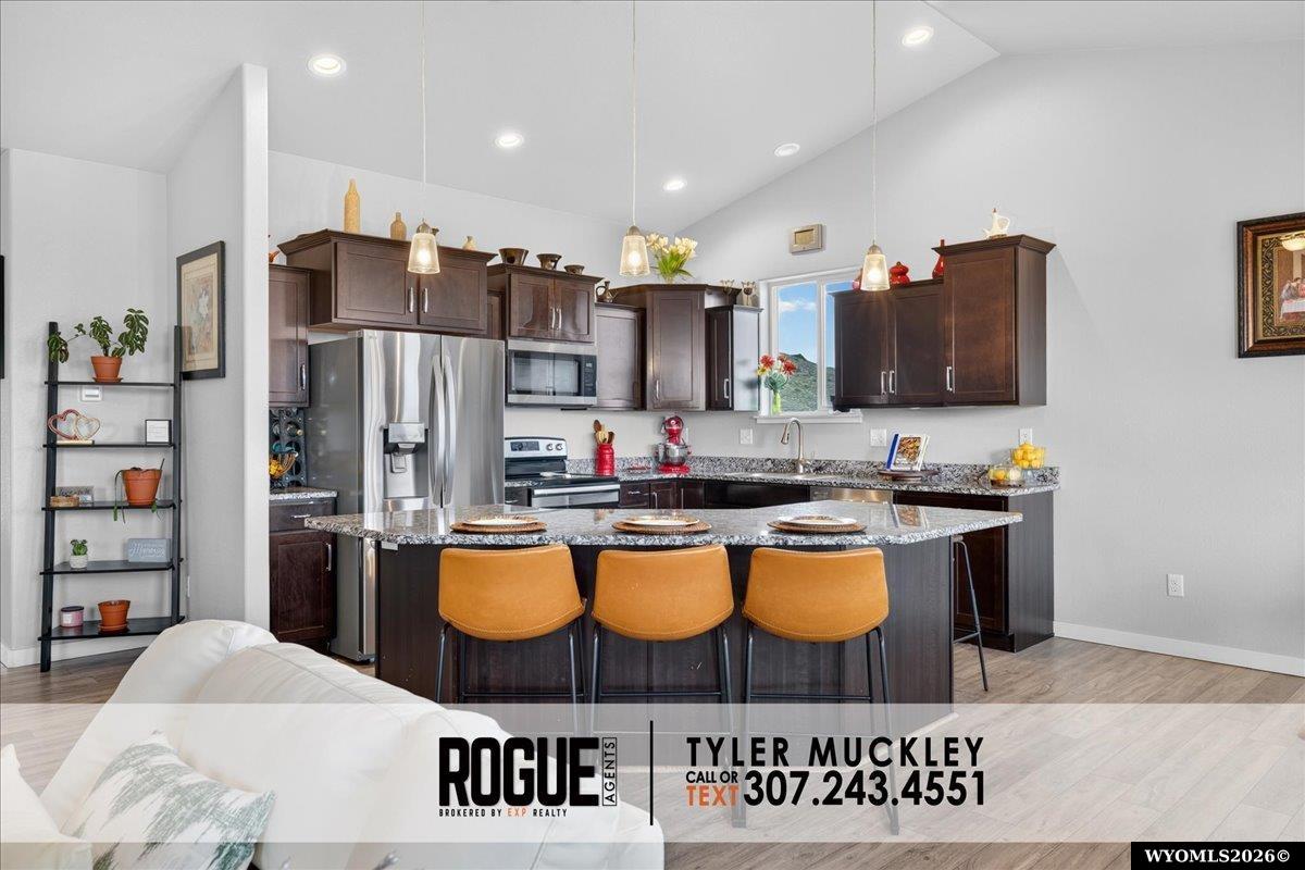 6065 Thunder Valley Road Mills, WY 82604 - Photo 11 of 46