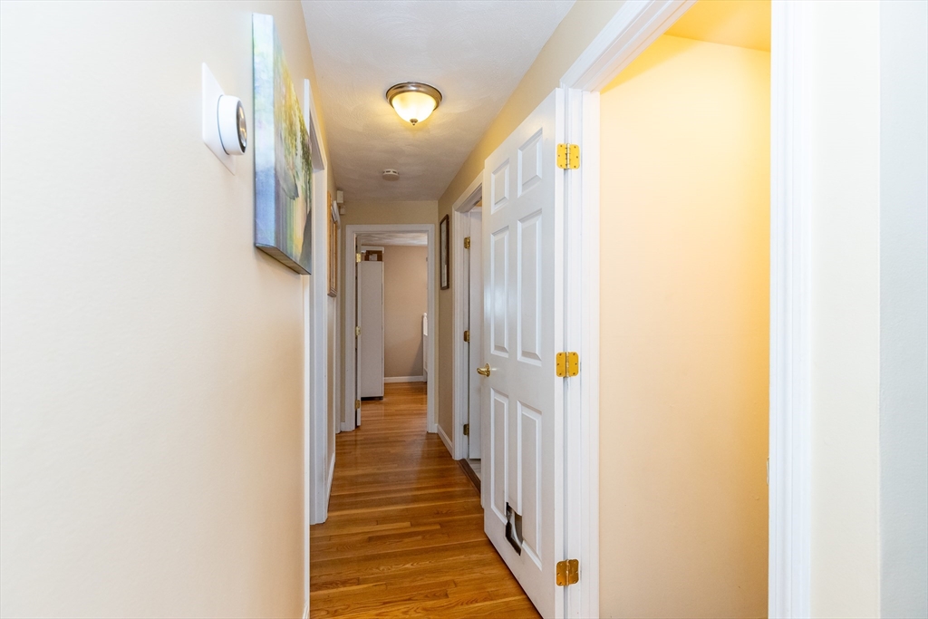 52 North Billerica Road Lowell, MA 01852 - Photo 12 of 33 Gallery Image 12