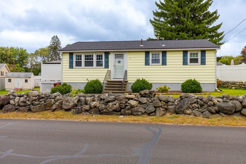 52 North Billerica Road Lowell, MA 01852 - Photo 2 of 33 Gallery Image 2