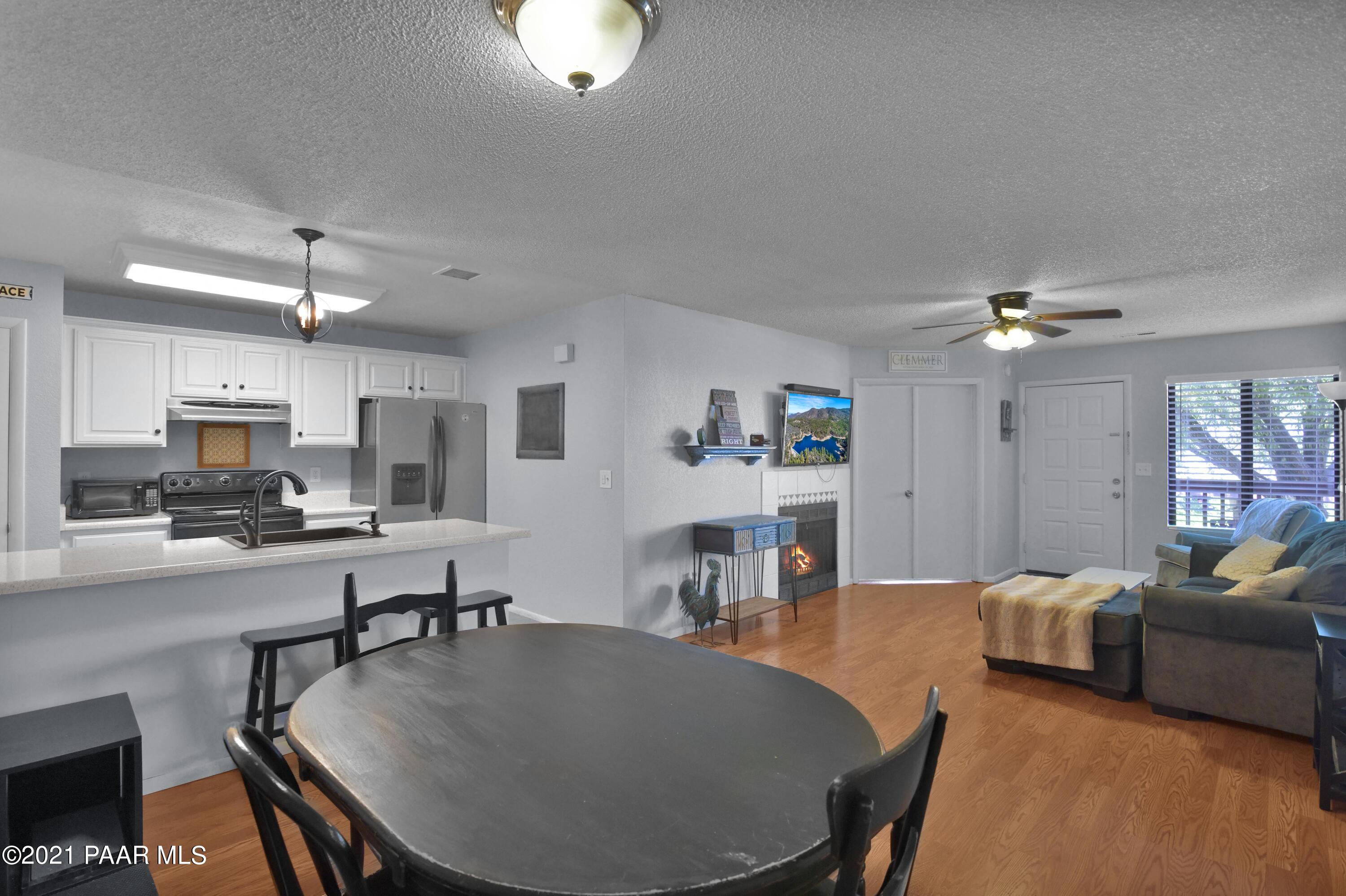 3079 Montana Terrace Road, Unit C12 Prescott, AZ 86301 - Photo 9 of 21 DSC_0543