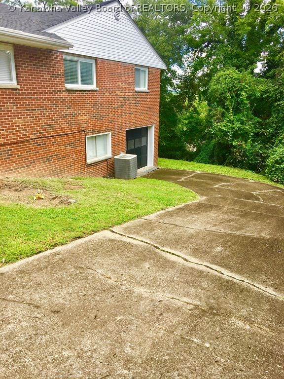 820 Beaumont Road Charleston, WV 25314 - Photo 4 of 30 Gallery Image 4