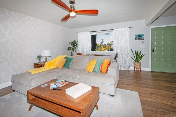 $4,200 | 907 California Street, Oceanside, CA 92054