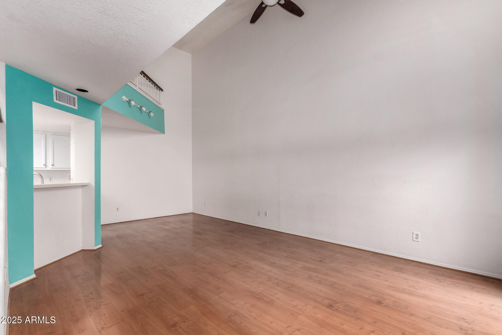15439 North 1st Street Phoenix, AZ 85022 - Photo 5 of 26 a view of an empty room