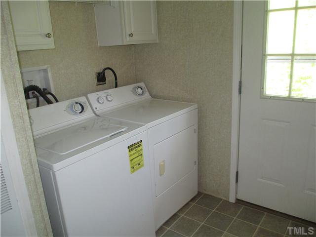 9501 Neils Branch Road Raleigh, NC 27603 - Photo 19 of 21 All appliances included.