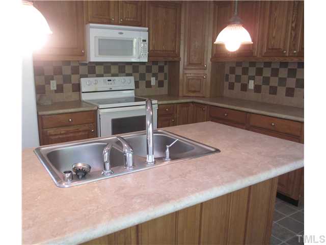 9501 Neils Branch Road Raleigh, NC 27603 - Photo 9 of 21 Gallery Image 9