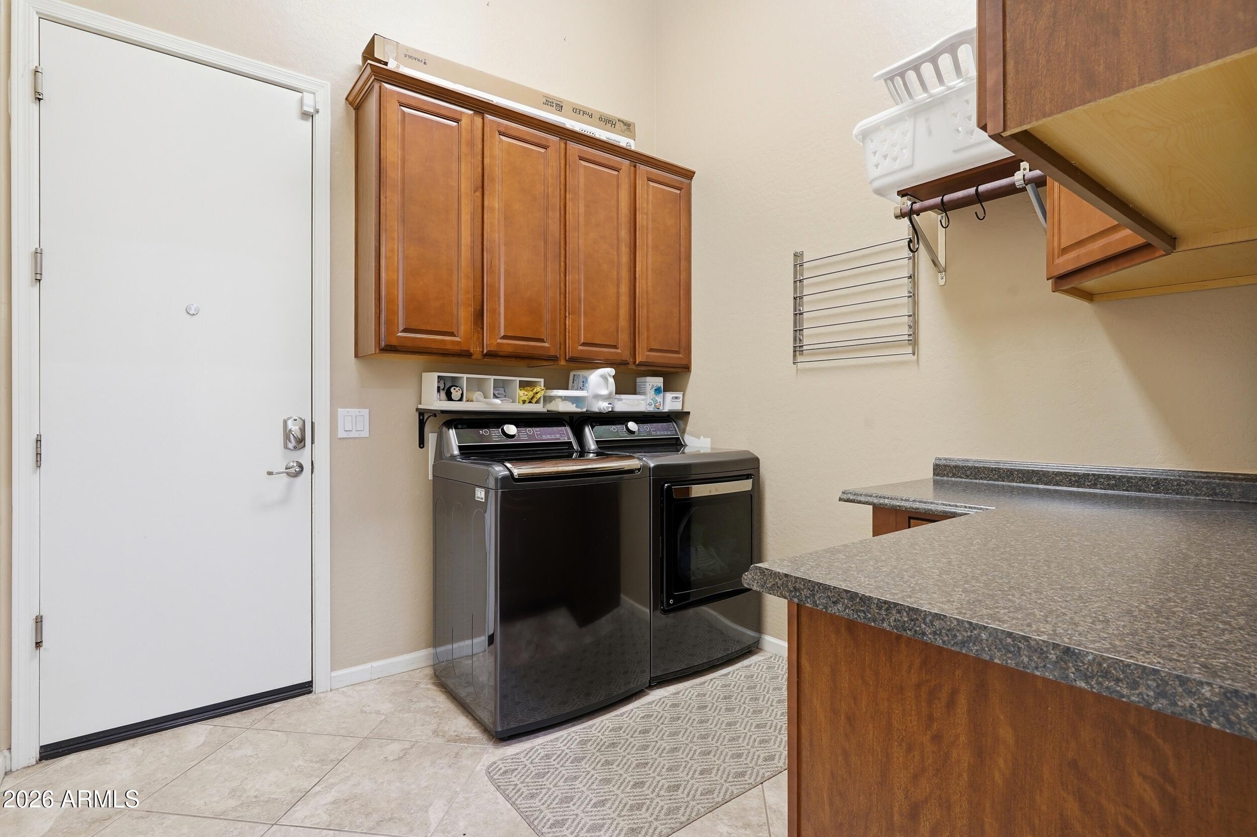 9132 West Bajada Road Peoria, AZ 85383 - Photo 25 of 39 Laundry
