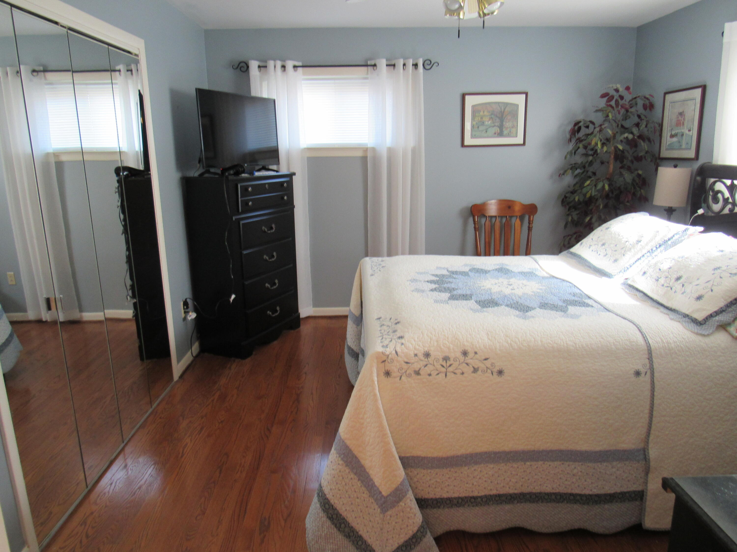 3810 Bower Road Roanoke, VA 24018 - Photo 10 of 16 IMG_2720