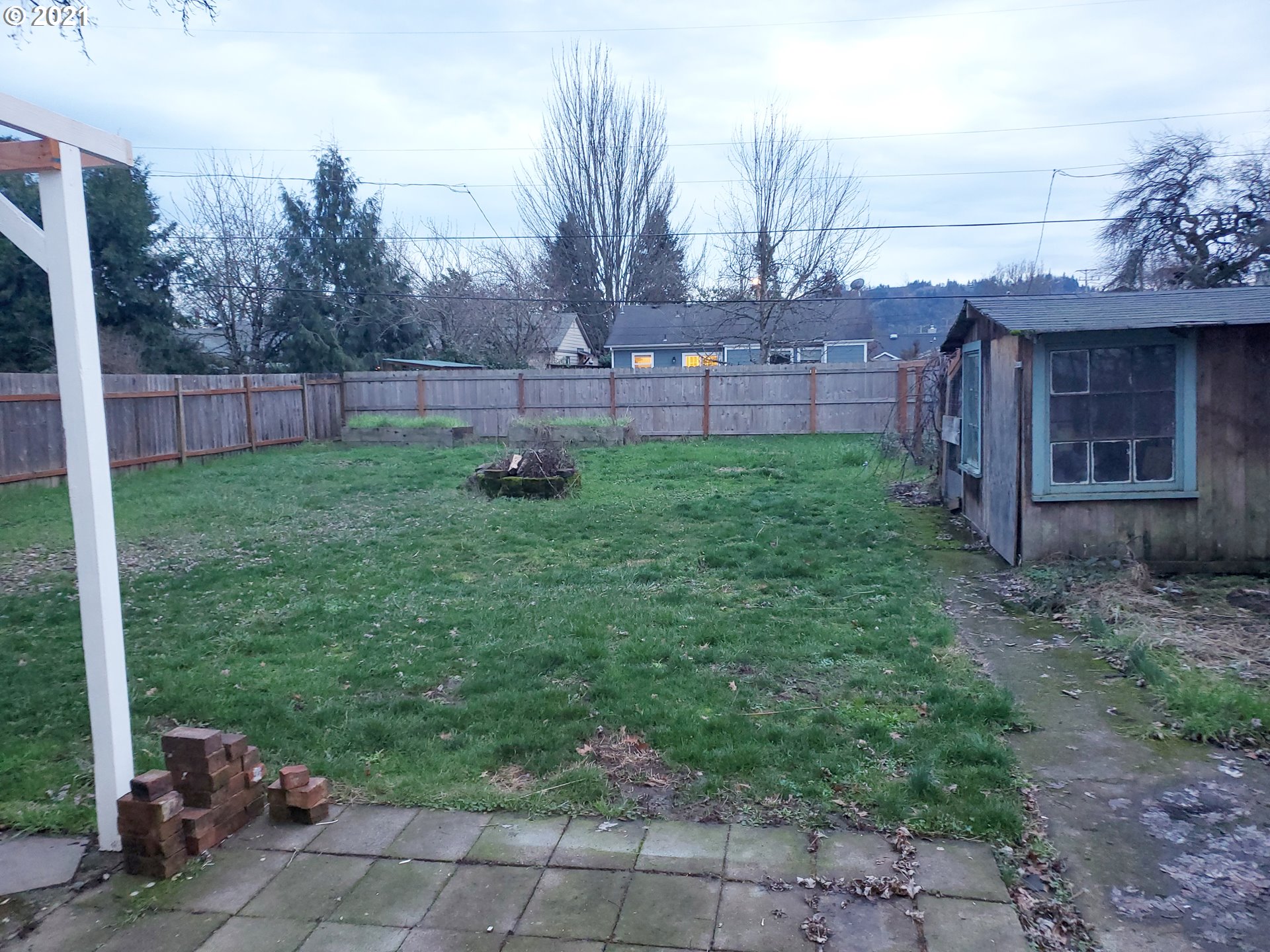 1625 J Street Springfield, OR 97477 - Photo 11 of 12