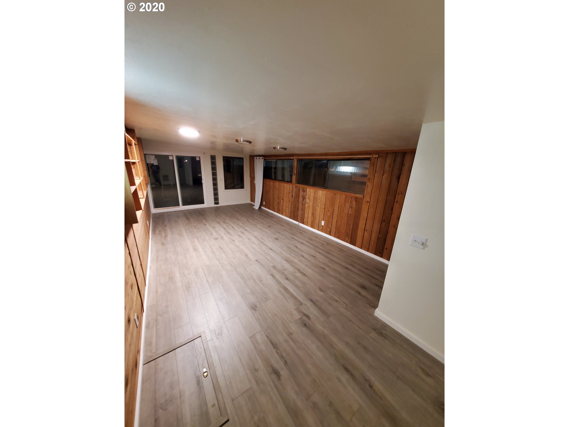 1625 J Street Springfield, OR 97477 - Photo 8 of 12