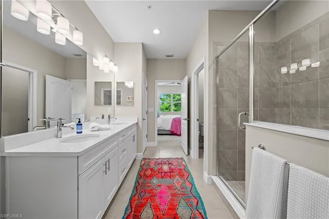 $460,000 | 2319 Sawyers Hill Road, Unit 708, Naples, FL 34120