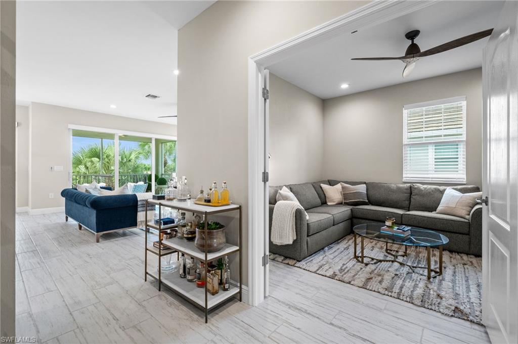 2319 Sawyers Hill Road, Unit 708 Naples, FL 34120 - Photo 23 of 30