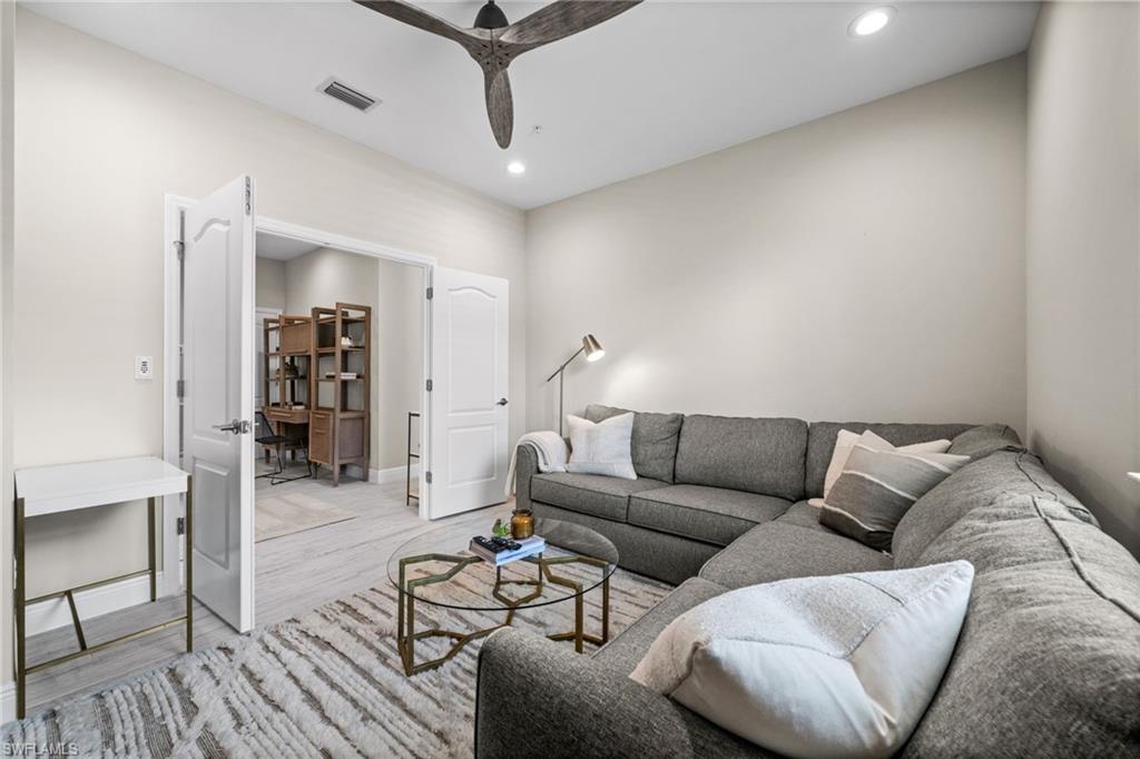 2319 Sawyers Hill Road, Unit 708 Naples, FL 34120 - Photo 24 of 30