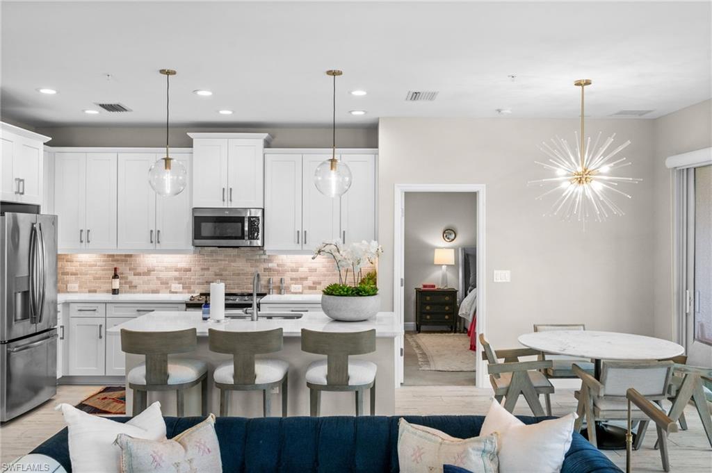 2319 Sawyers Hill Road, Unit 708 Naples, FL 34120 - Photo 5 of 30