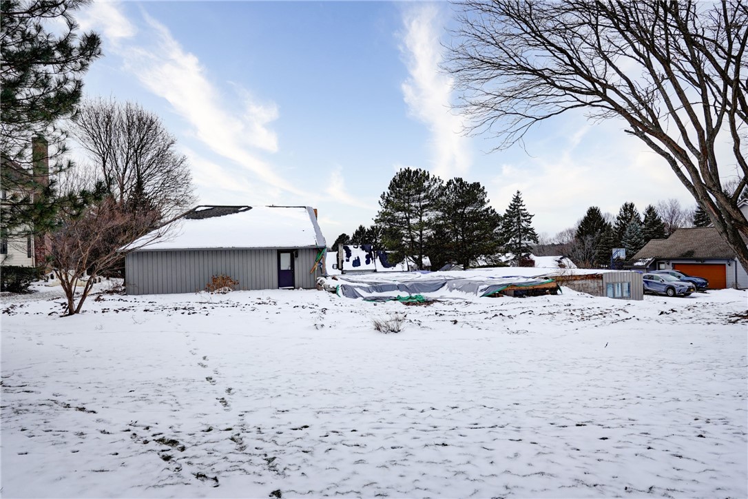 33 Sutton Point Pittsford, NY 14534 - Photo 6 of 8