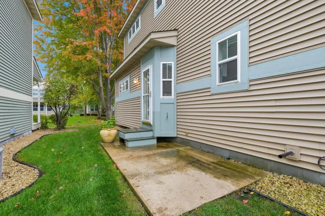 $264,900 | 8514 Windsor Lane North, Brooklyn Park, MN 55443