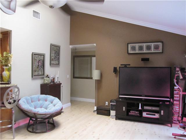 374 Apache Lane Boca Raton, FL 33487 - Photo 3 of 7 Additional Photo