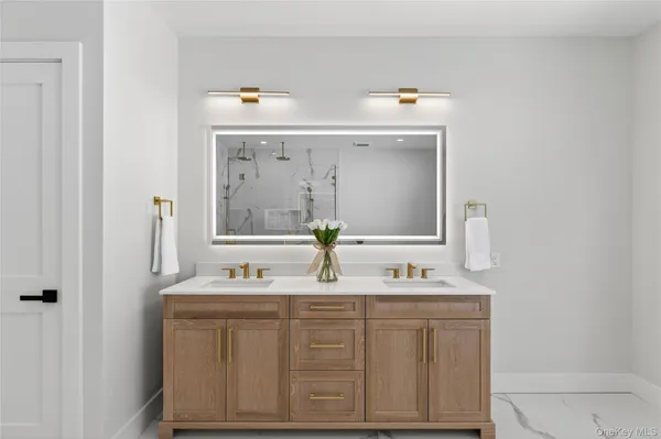 $3,495,000 | 43 Hilltop Lane, Thornwood, NY 10594