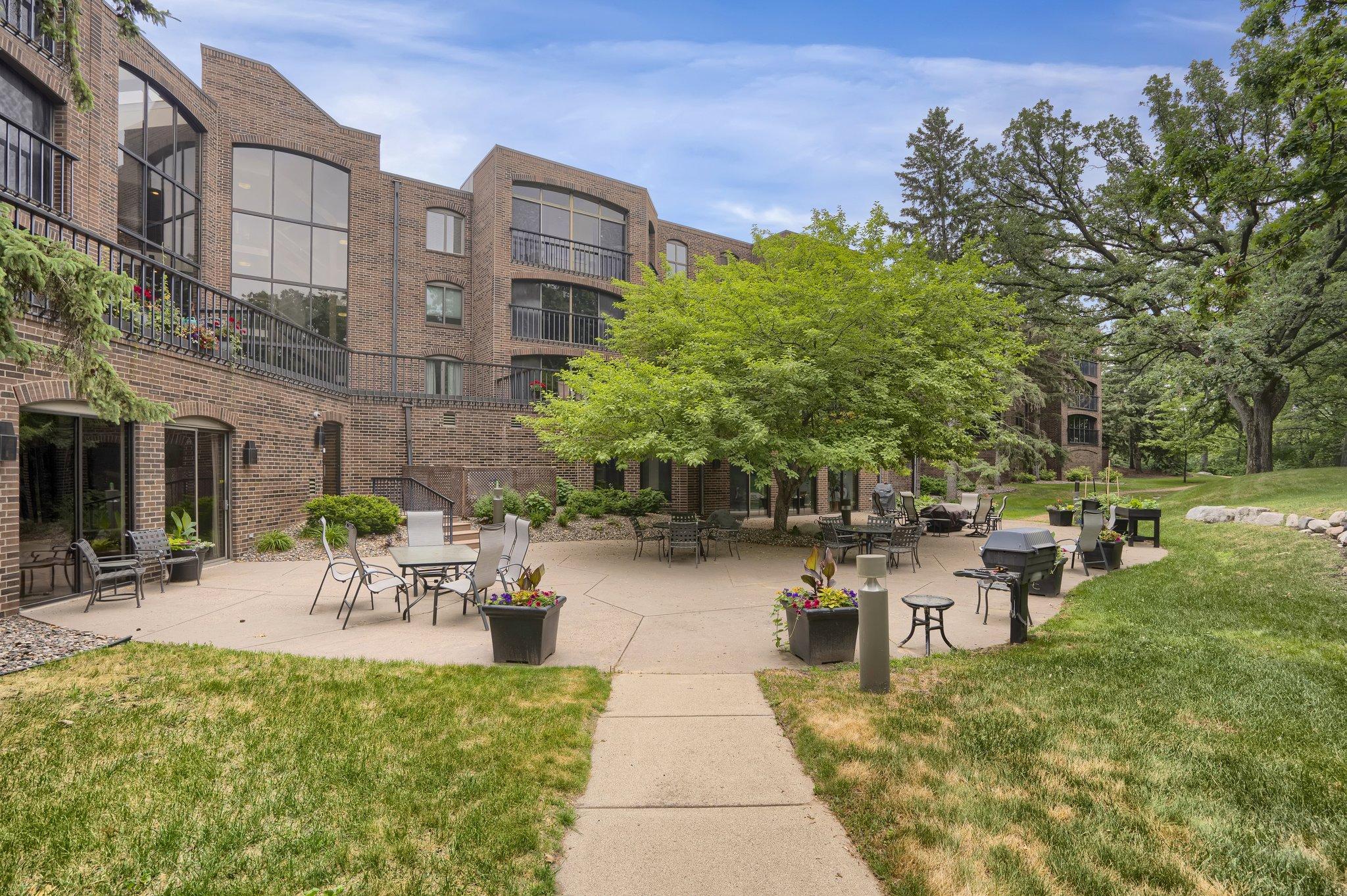 8400 Pennsylvania Road, Unit 236 Bloomington, MN 55438 - Photo 2 of 29