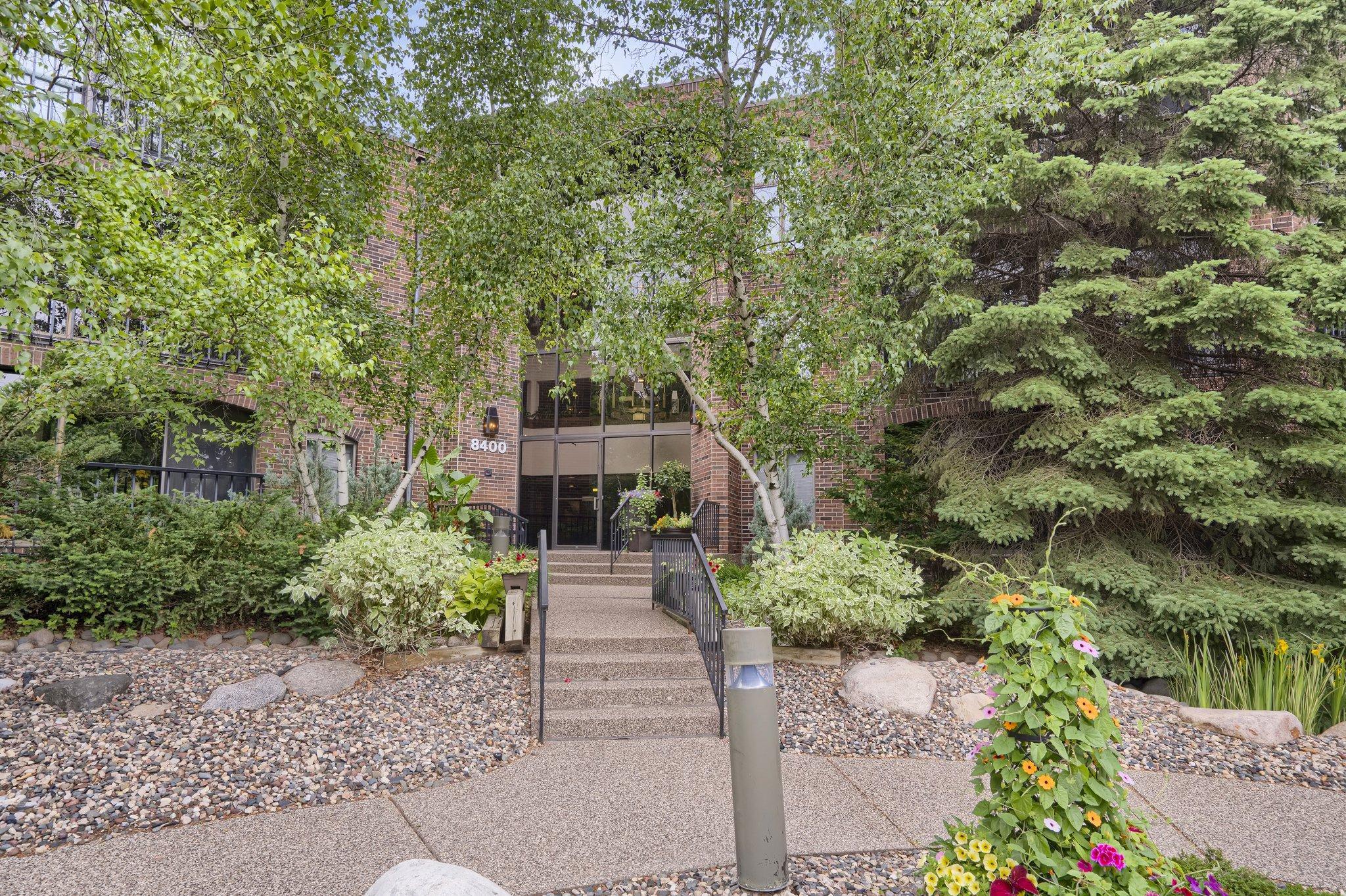 8400 Pennsylvania Road, Unit 236 Bloomington, MN 55438 - Photo 3 of 29