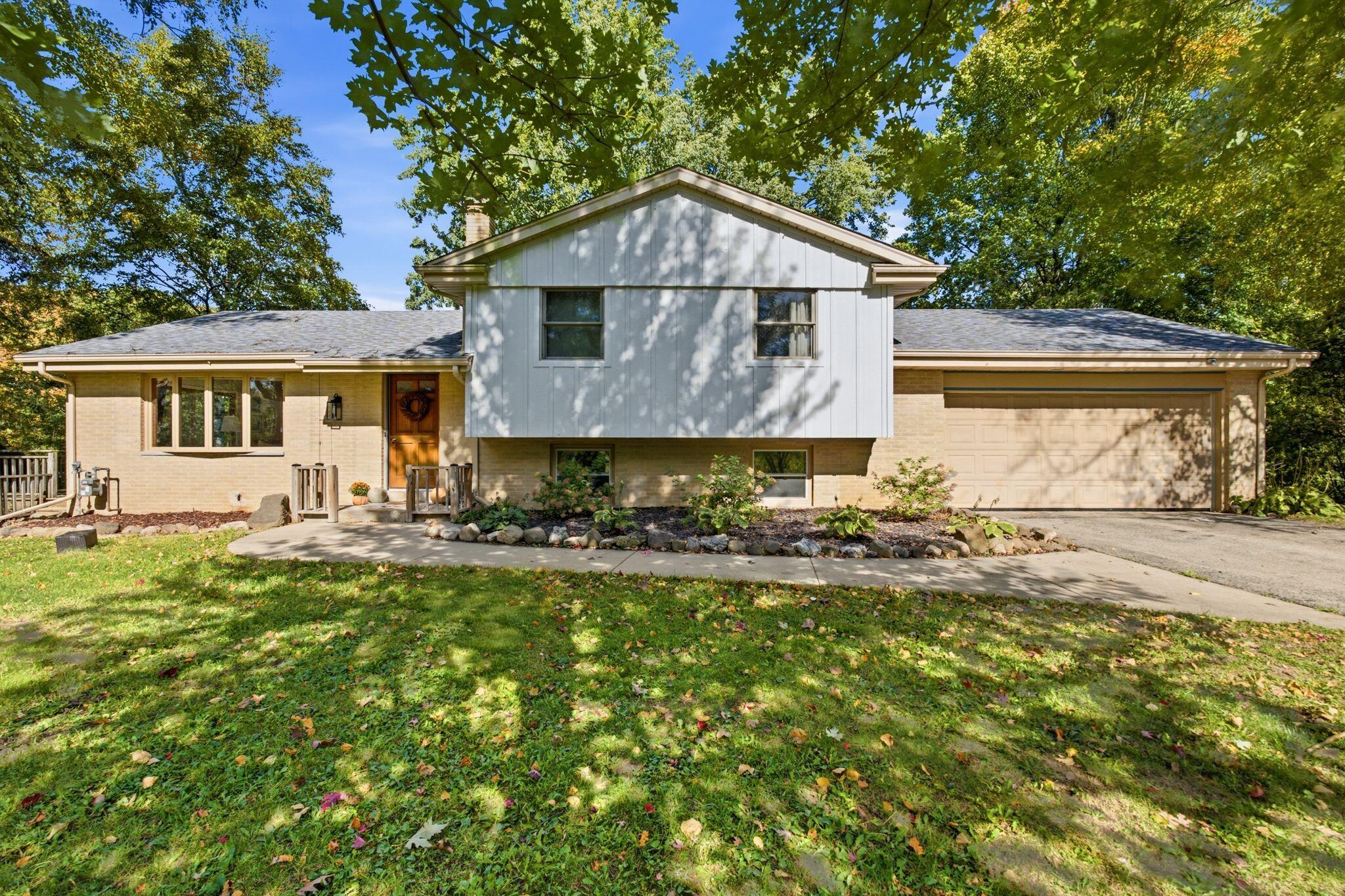 5974 Loghouse Road Erin, WI 53027 - Photo 29 of 55 Front of home