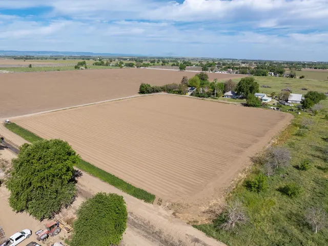 $1,300,000 | 36334 Highway 16, Woodland, CA 95695