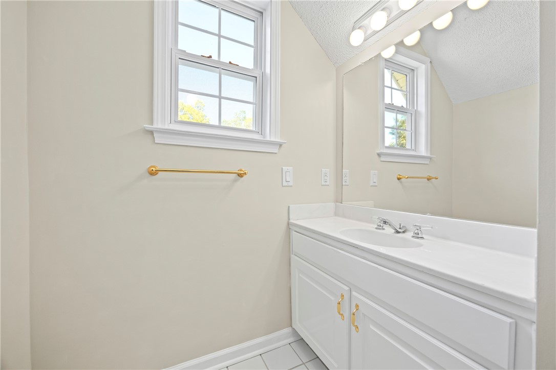 168 Wilderness Point Road Hartwell, GA 30643 - Photo 34 of 43