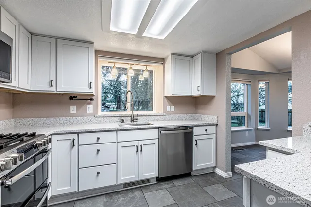 $489,950 | 9214 Gemwood Court Southeast, Olympia, WA 98513