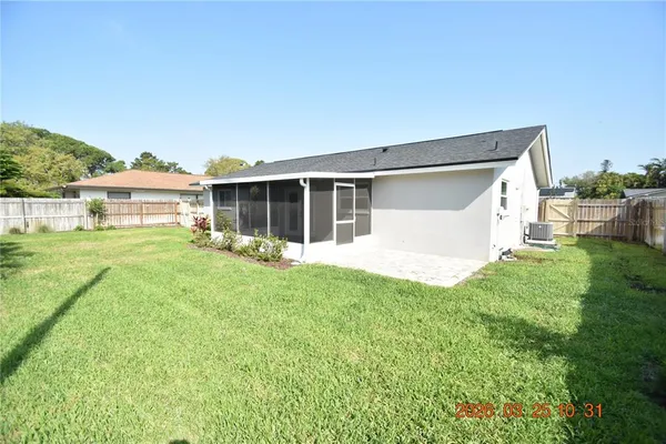$3,595 | 2600 60th Avenue South, St. Petersburg, FL 33712